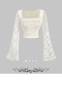 ✨️Elegant Lace Bell Sleeve Top