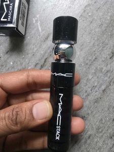 MAC Stack Mascara