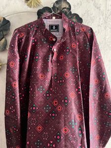 maroon kurta