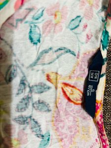 Vibrant Floral Top &amp; Casual Bottoms