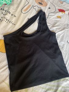Stylish Black One-Shoulder Ribbed Tank Top