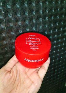 Aqualogica Hydra Gel Moisturizer body lotion