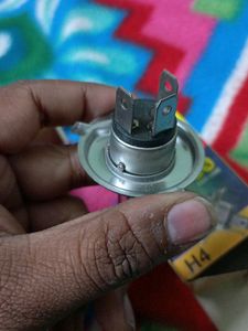 HALOGEN BULB FOR MOTOR BIKES(2 Pieces)