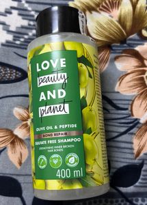 Love Beauty and Planet Shampoo 400ml