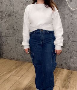 Beautiful white sweater for winter !!!