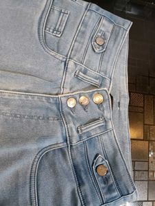 High waisted focusjeans