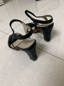 Sparkling Black Heeled Sandals
