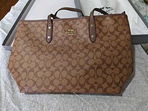 Coach Signature Tote Bag Master Copy