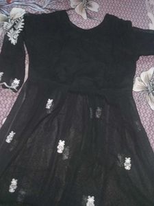 I'm Selling A Tunic Top In Black Colour Georgette