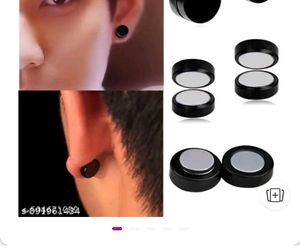 brand new Black Stud magnetic