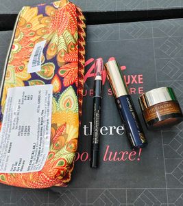 Estee Lauder Kit