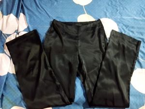 Chic Black Wide-Leg Satin Pants