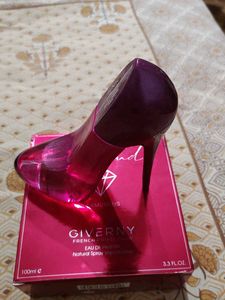 Giverny French Privilege Perfume