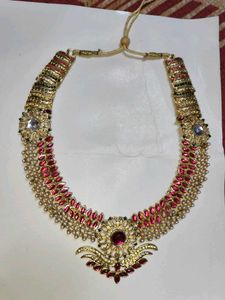Exquisite Kundan &amp; Pearl Necklace Set