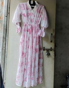 Floral Print Pleated Midi Dress