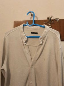 Stretchable White Net Shirt Zudio