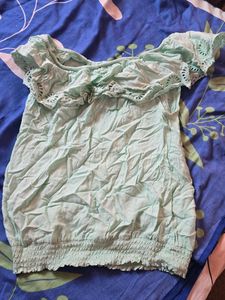 Chic Off-Shoulder Ruffle Top