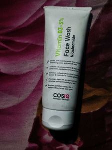 COSIQ Vitamin B3-5% Face Wash Niacinamide