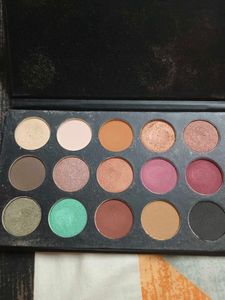 MAC Professional Makeup Palette