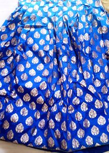 I want to selling  ghagra choli