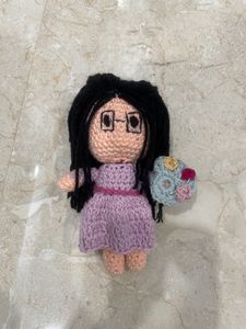 Customise dolls to look like you or ur loved ones