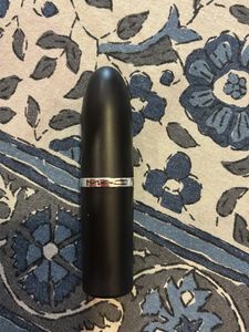 MAC Lipstick - taupe