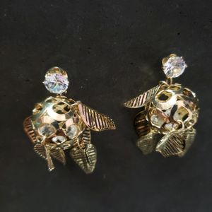Gold Leaf Dangle Earrings