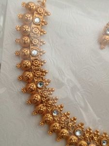 Traditional Indian Necklace &amp; Earring Set