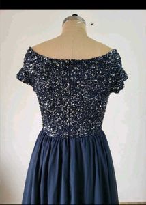 🎀💙Elegant Navy Sequined Evening Gown
