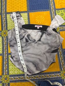 Stylish Patterned Top