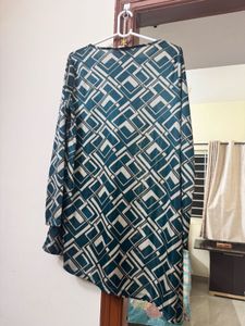 Chic Geometric Print Tunic Top