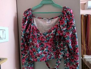 Cute Floral Print Crop Top with Tie🌸