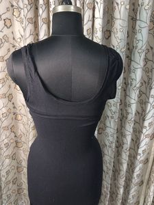 Basic Black Sleeveless Tank Top
