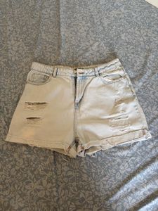 Ginger by Lifestyle Light Wash Ripped Denim Shorts