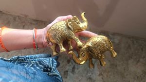 Brass Elephant Showpiece