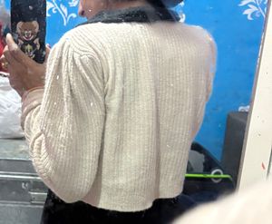 Chic Cropped Cardigan winter fashion