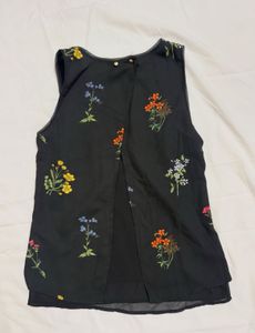 Black Floral Sleeveless Top