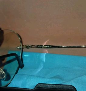 Vincent Chase Rimless Round Eyeglasses
