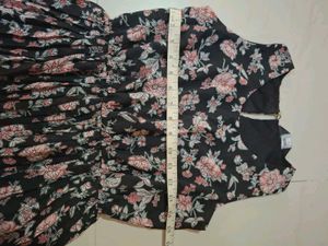 Floral Print Sleeveless Dress
