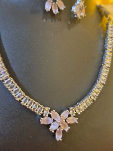 Elegant Necklace and Earring Set