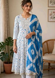Beautiful Floral Print Kurta Set