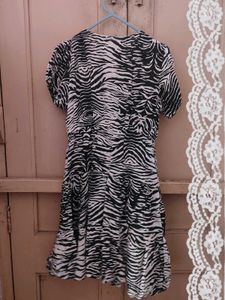 Zebra Print Short Sleeve baddie Dress