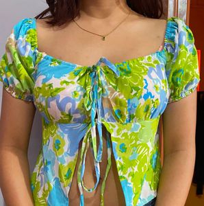 Vibrant Floral Tie-Front Crop Top