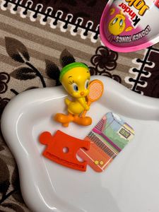 Kinder Joy Tweety Tennis