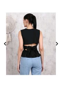 Chic Black Tie-Back Sleeveless Top