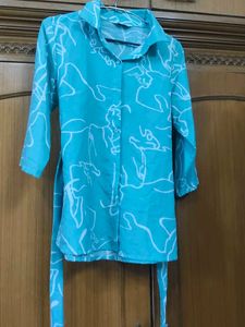 Turquoise Abstract Print Button-Up Tunic Top
