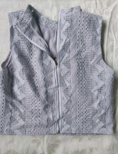 Elegant Lace Sleeveless Top