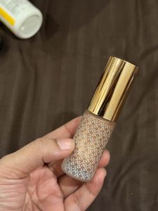 Kay Beauty Illuminating Liquid Highlighter
