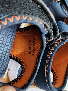 Bubble gummer sandal