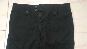 Black Cargo Capri Pants